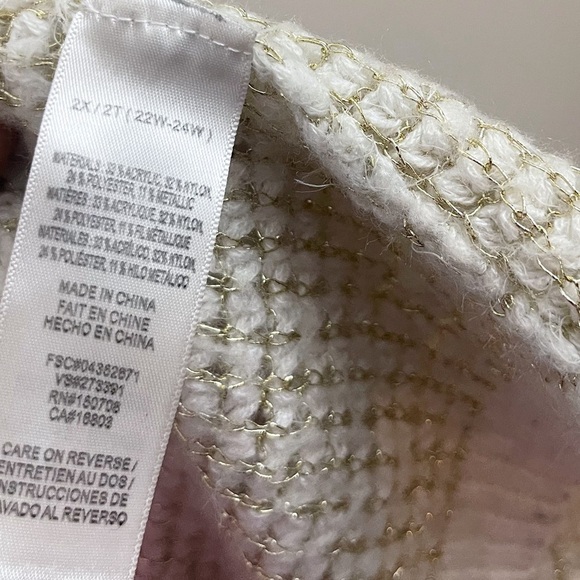 Vintage Avon Cream Knit Cardigan with Pockets Casual Chic Fall Winter Cozy - Picture 4 of 7